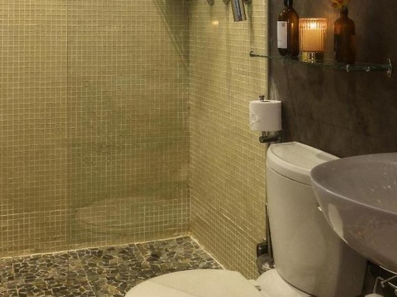 6BD8E851B6D4F07906B795C35E820283