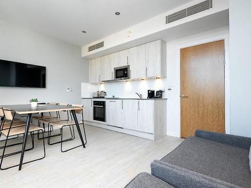 BB1F319FA7E50275FCD75100BE4B8243