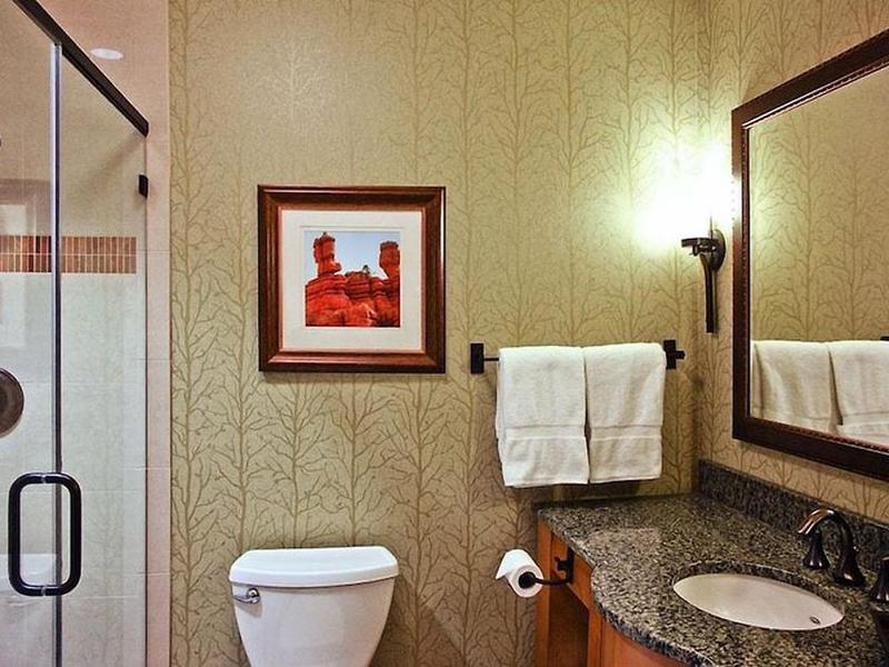 3AEA1CA9AD4DEACE86E7565298CCAB33