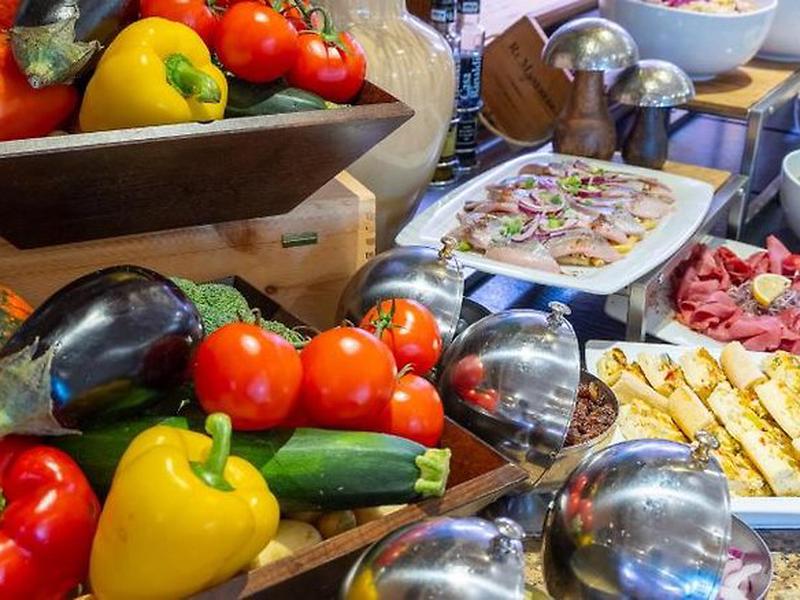 C4C5D500BC66B1DC38F8D2568BF81D9A