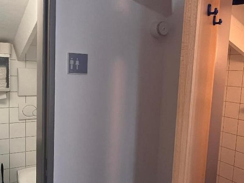 D0E7C3DAA845EDC508CAFBB1ED1B5447