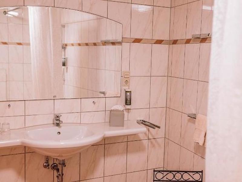 6265A14AAA7E626F5D92F3DD048B20D0