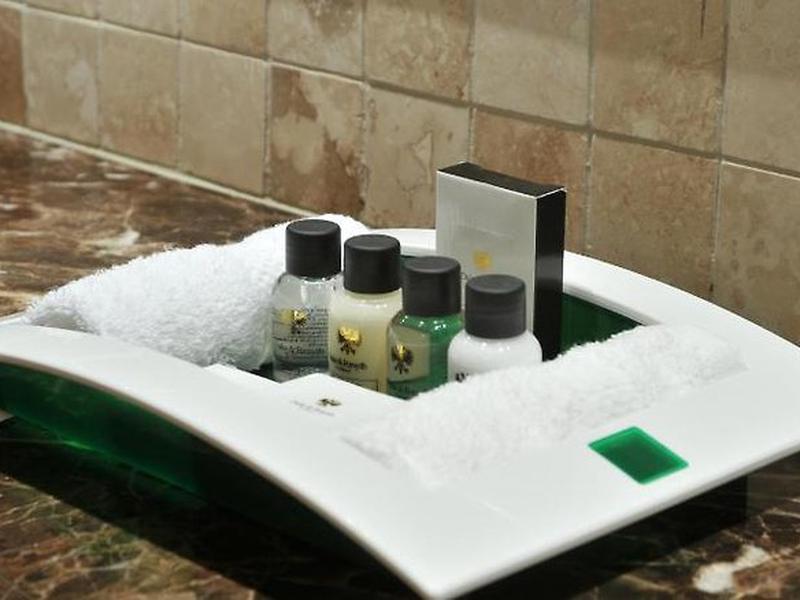 87B12866860635194A18F49CA778548E