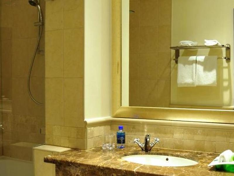 93264BD67889EAAB0F8B8DFB23F3430A