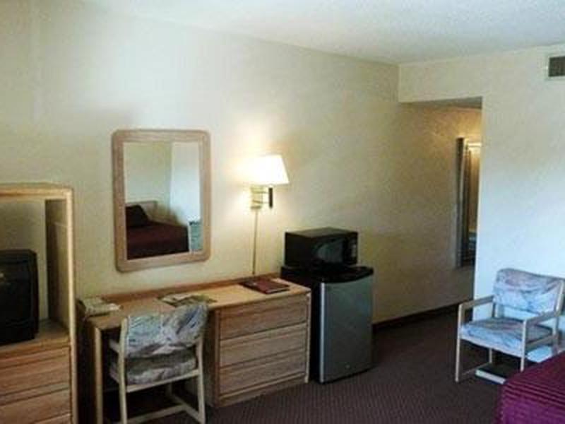 3463CEC60C2B7097D7CB2628A809F6C6