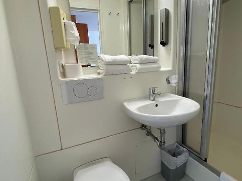 49B9375CAB079D42A599564ECA6E6BE8