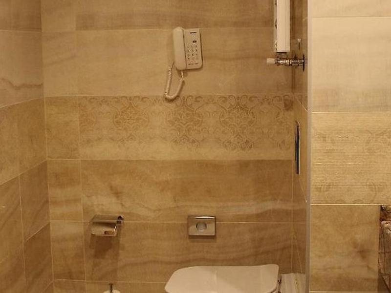 EB1890E2E6CFB4909219DF83206CBA3D