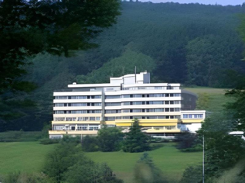 1AC66B48DDA52EDCEDED2E5F7DD8BD41