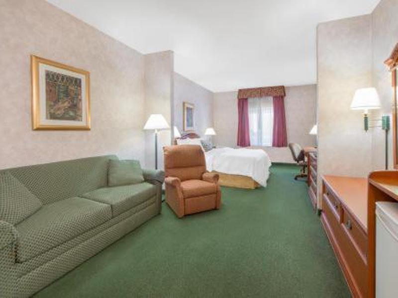 D5881B363AAED01B8FB27F7C74DD1515