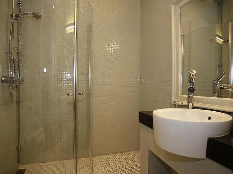 BDC770A794A3E032902BE7FD9C455D84