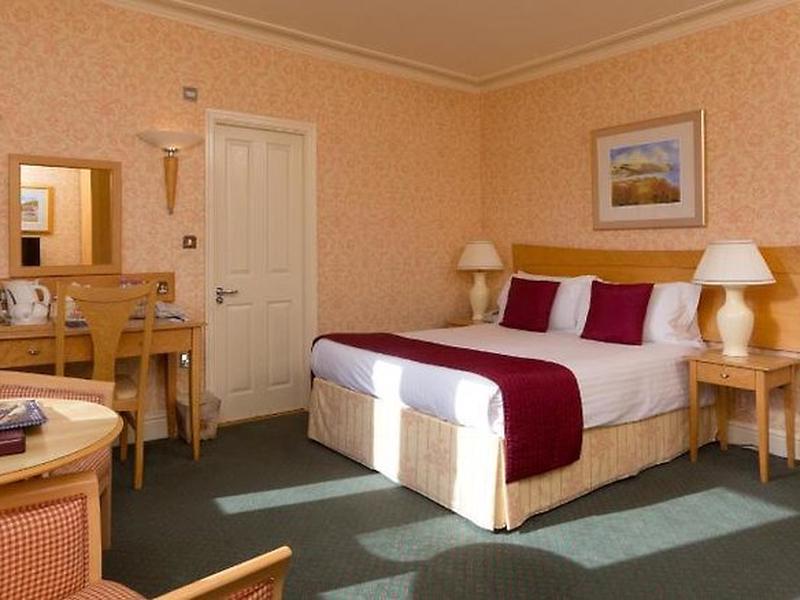 3B5F8A055ED7D0F972493947F5B4BD9A