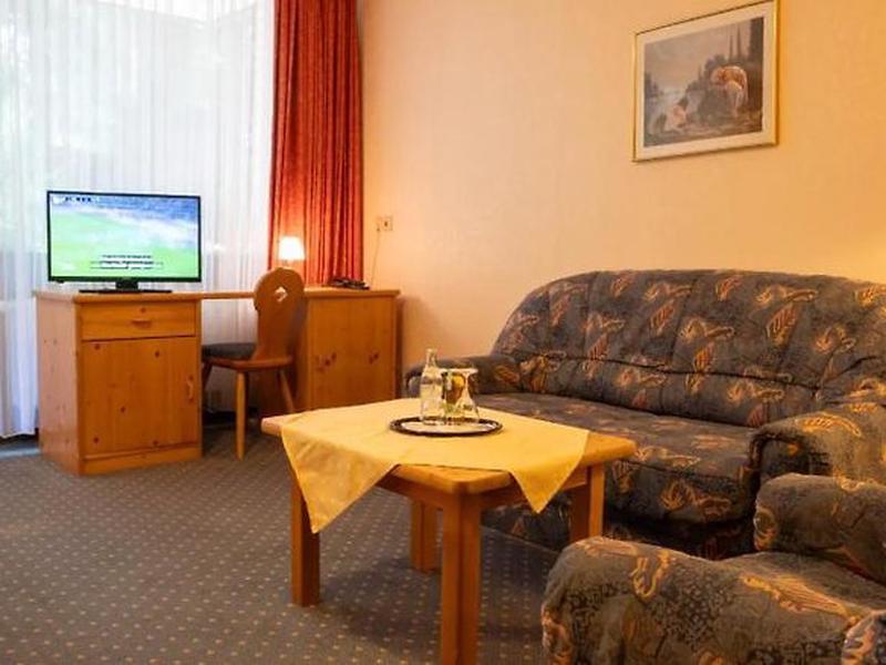 1F9A4707279DEDE6BBFC86D0DF20E83F