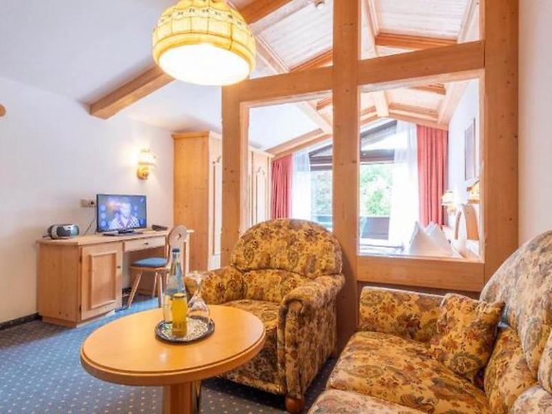 6EDEEEBBEAE7D41DBE07E978B5C4EED9