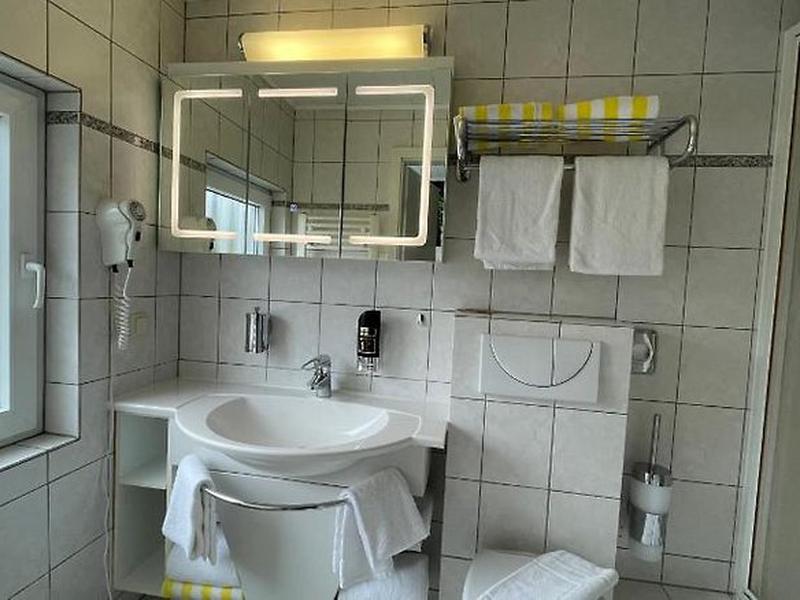 89EC831499A9A3AFB8E4EFF86BA143FB