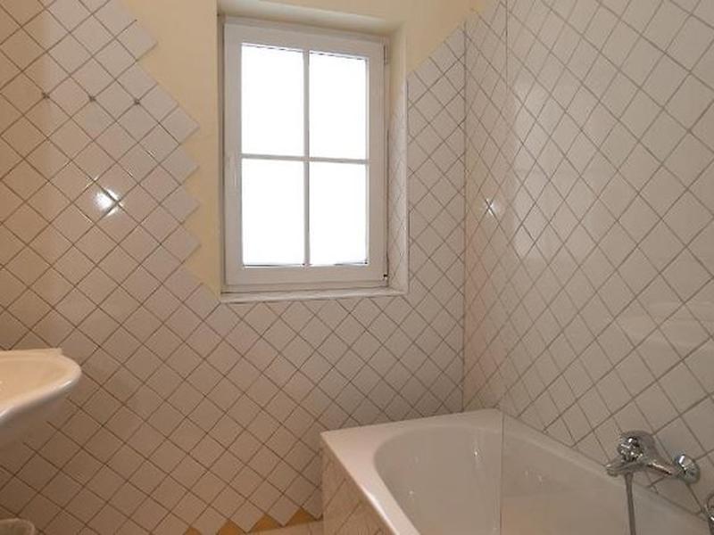 6E8764D448FB102F04E359A6FCD31B77