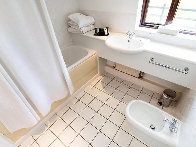 A6A7BA65430DBBD74603941C31D6CDE7