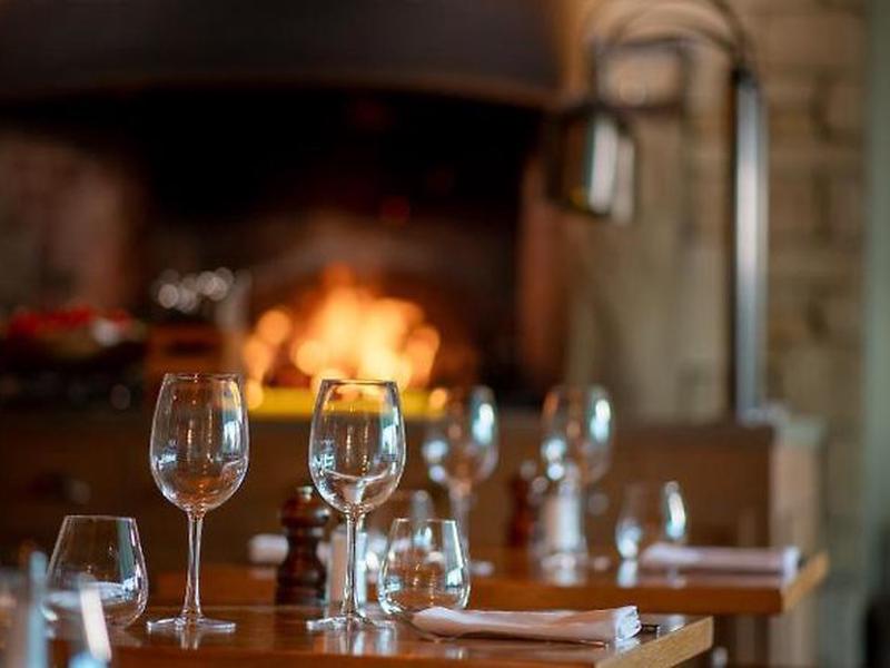 F385297008BD2C8704E2AABC2B33A178