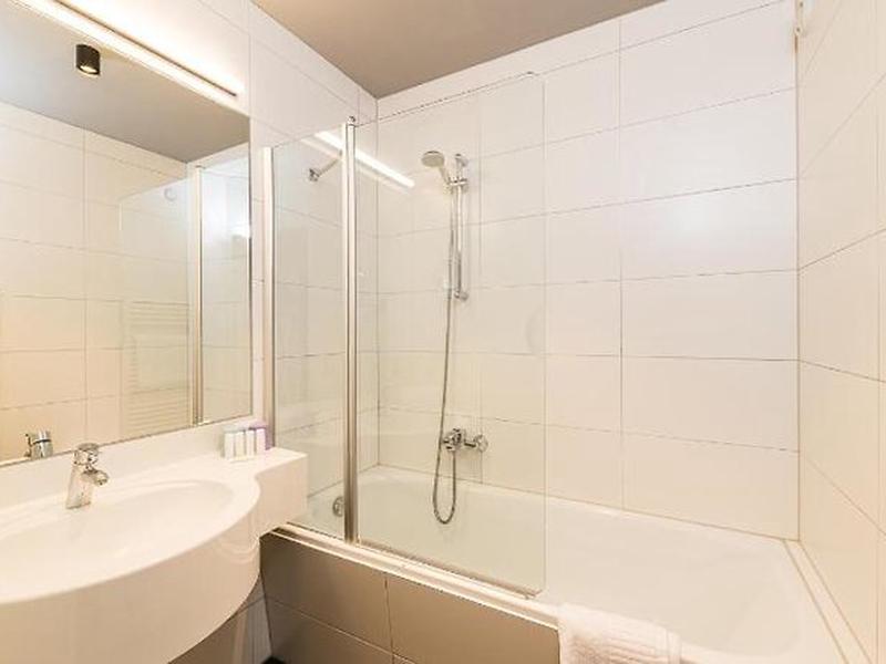 1D560B2030F7B7958C016DE9BD147773