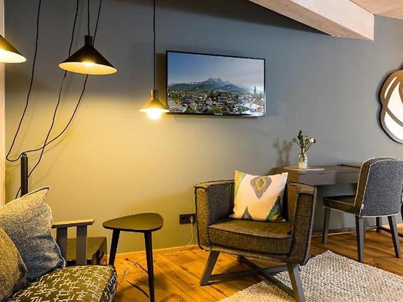 986AE4CA9CD2AABA61F8DF2E90782332