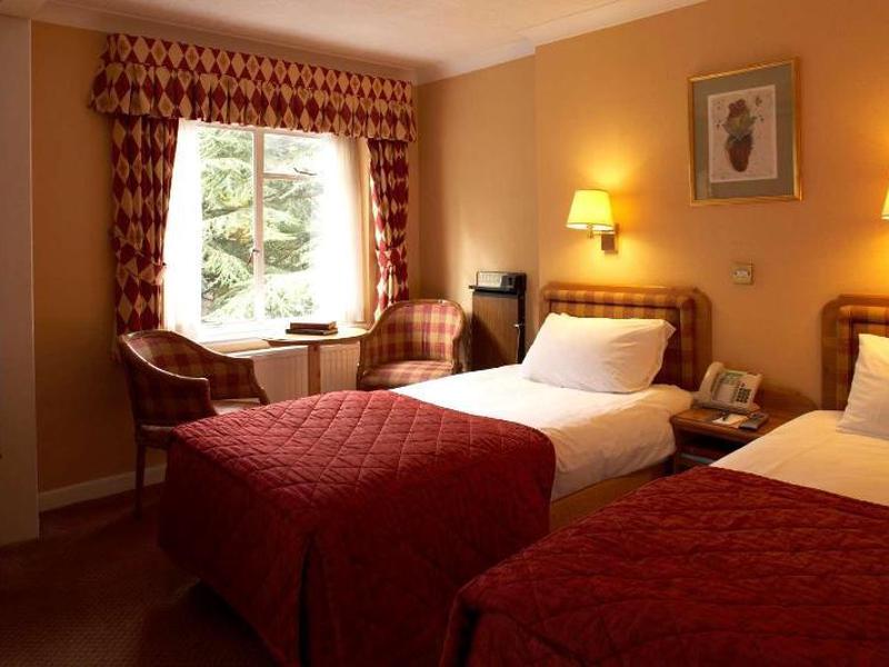 135A6E357940688782D19ED3B0A61E30