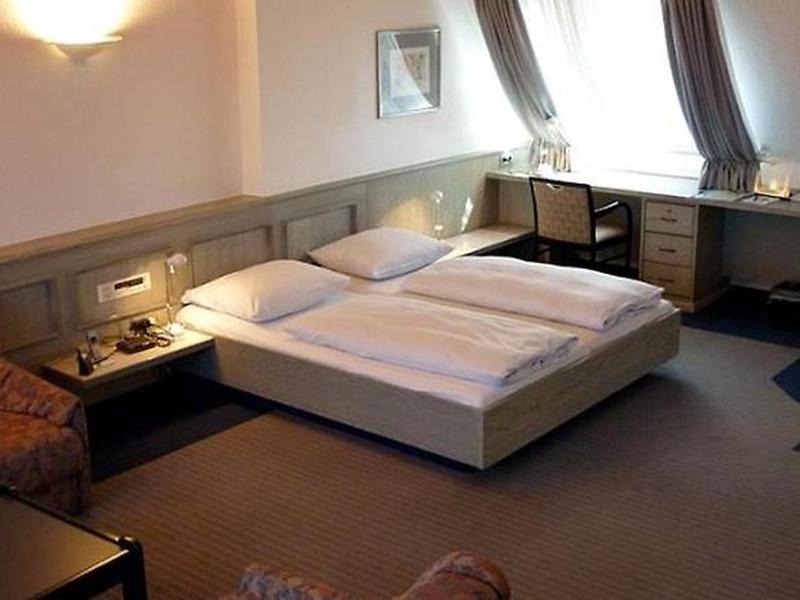 44D611BB47AA4C5322BF8FB30AFA4D01