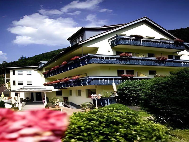 56C46723159025D5A4658EFBC06B9265