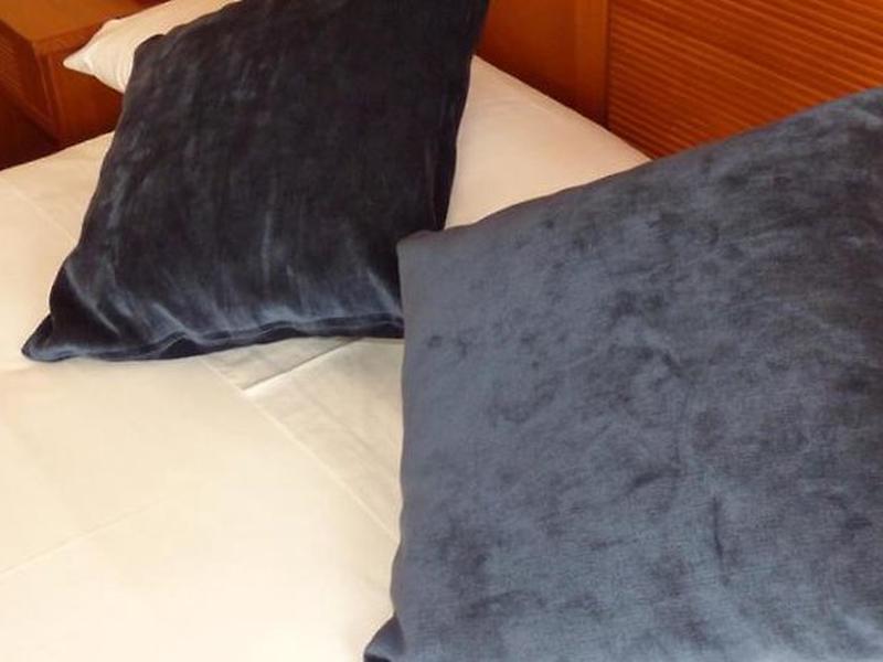 DCC69D21935C276915E7D9EAFCC7D0E0