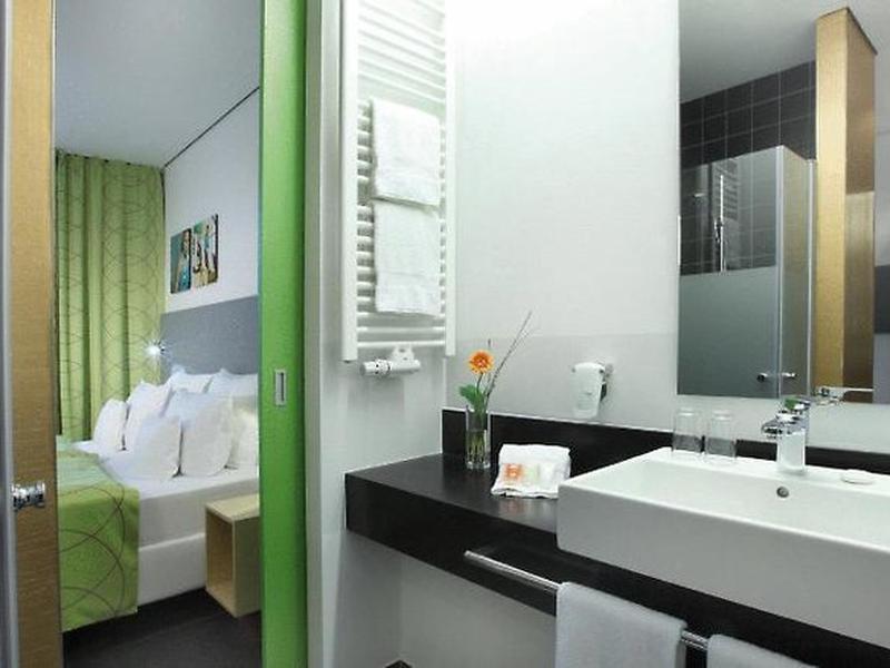 E6F095870B117CC694816DDF40804688