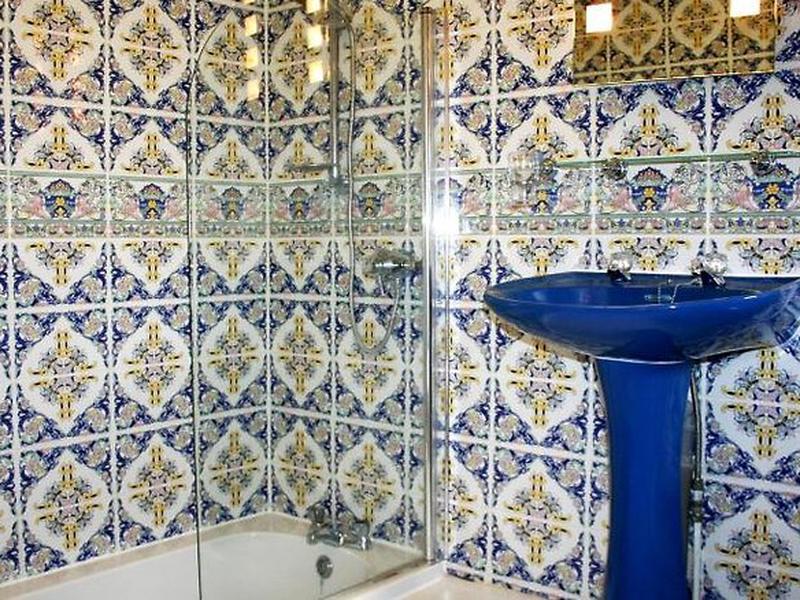 92E6FDA9B20D3EA263727298252F0002