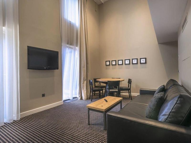 0A7343065037A306EFE64FAA8C52F681