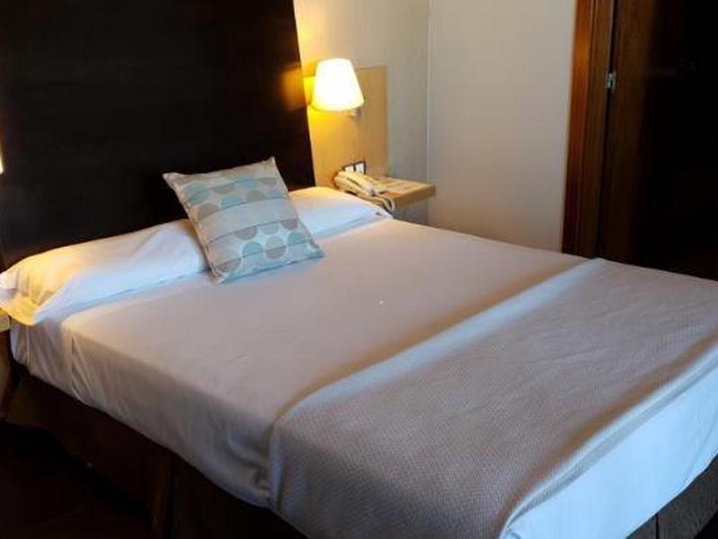 8B4DFDE21176E8C21C7DB1A56B9C81EA