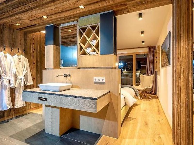 CF745AFE96CBBF49D1F284EFEEB75AED