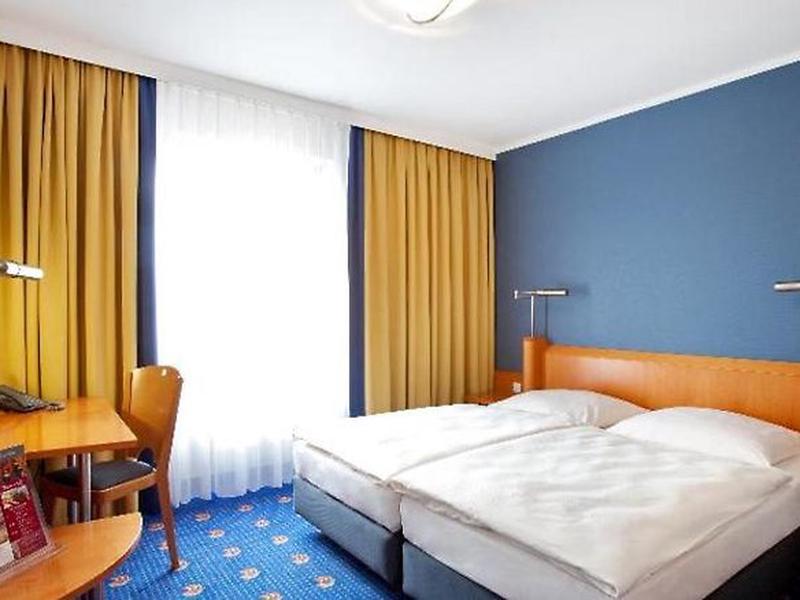 C9E2F2F0F7AD7B108A84619E44D68437