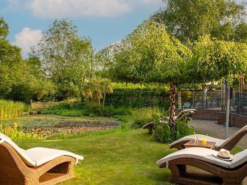 3D0611A344665E12C2EA42D47D8EB2EF