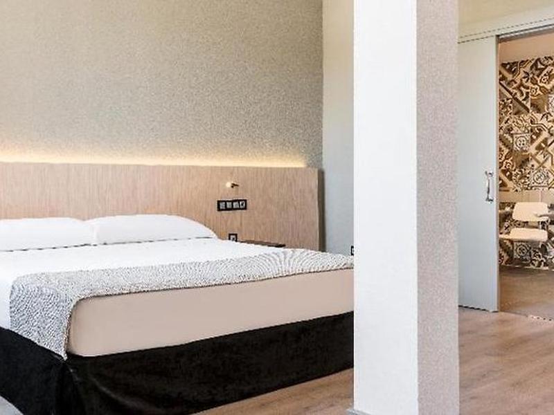 11C658E54B8E37612A2A8B8BE4B0EB3B