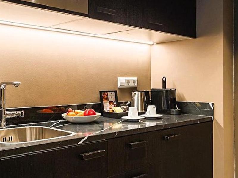 FAEFF4DE3824DB91D01B57A564E4EE5B