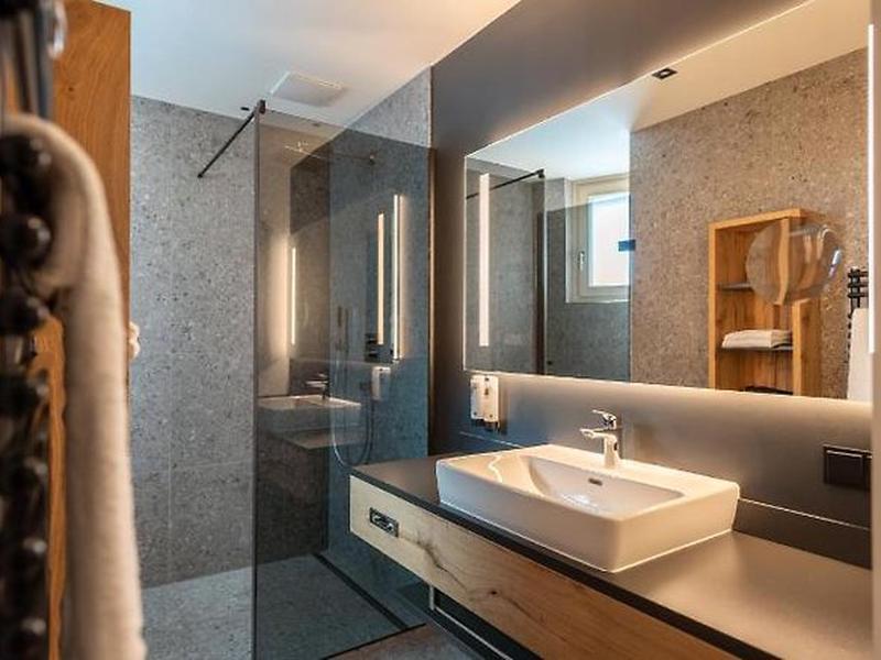 5948AF98659B27D3CEBF2E584119BF93