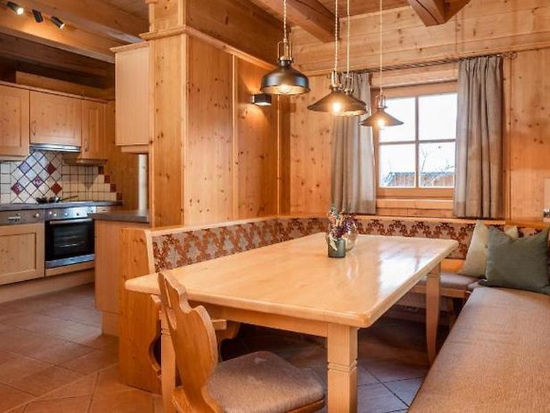 43B0D7B72CEEA465902E7C25D42CD8C8