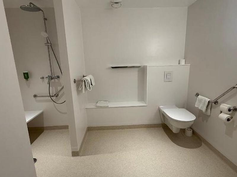 23BD000E2D00AF8311EAF4CEB703DFDE