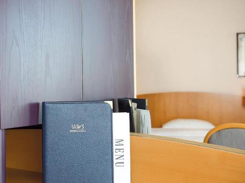 CFC170A1873F3F5D20DAD63ED9B643AF