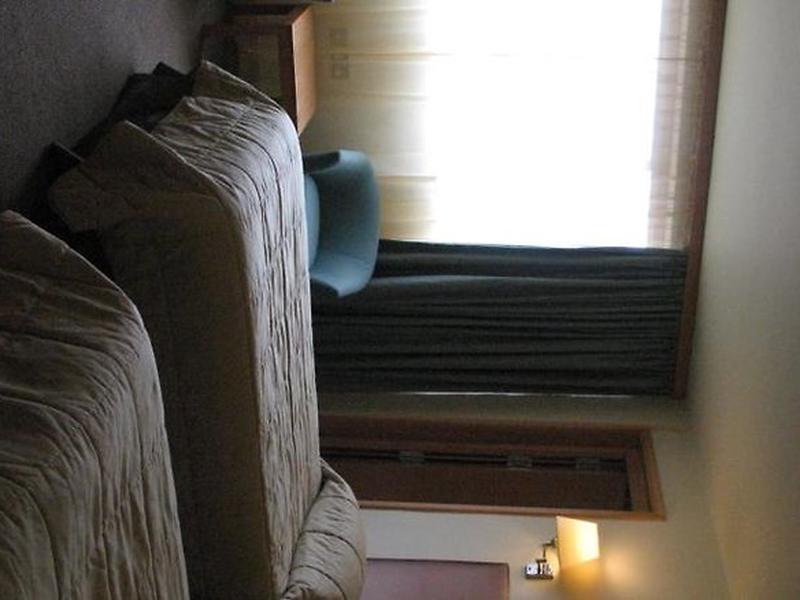 BF6EAB273E90B399F77EA230C1AFC8F6