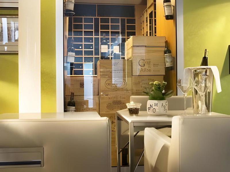 73C5CEE8EB80FE7C3AAFFD53B2CB7D28