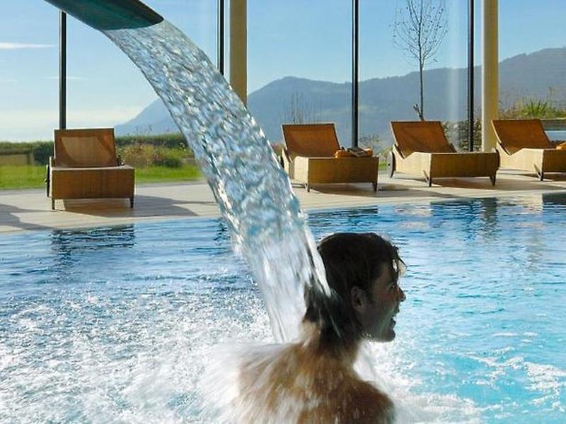 7F1418C0D6AFCBFE56296BD60911D2A0