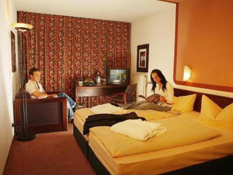 4483F5DF01B1D9071411FD2E26BFFD51