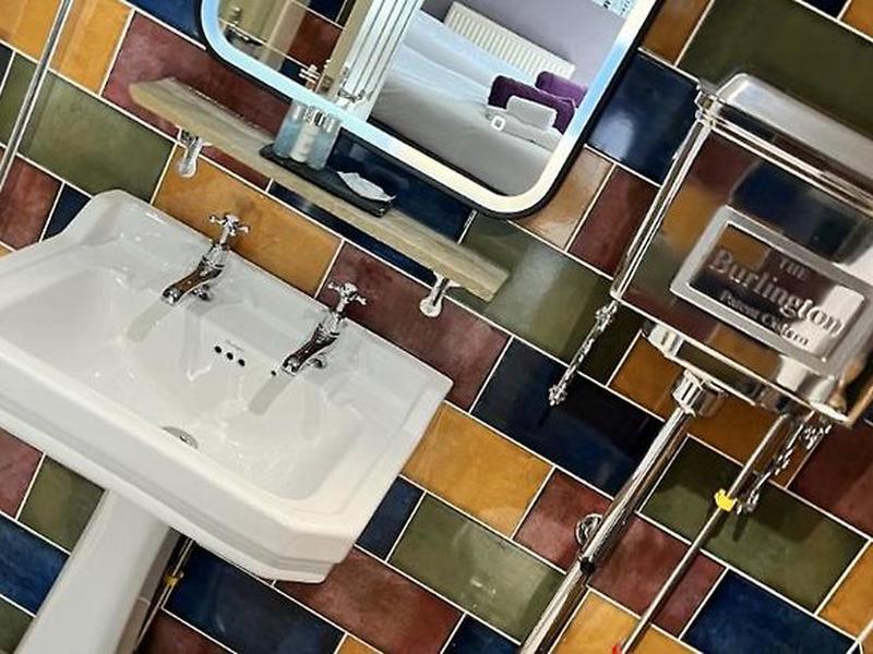 5C15878EDDAD053438F841BECC35AADD