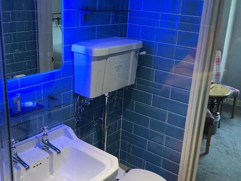 0B7CEE553B25B7C4AC423E9B65B6C9B5