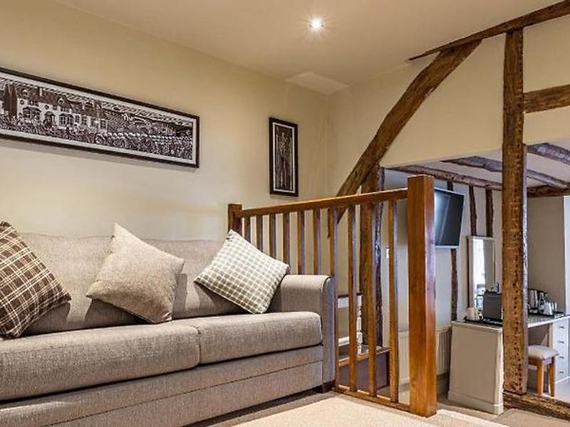 9A56460AE764505B4A76BAAF9EC793AE