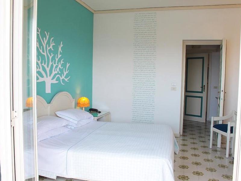 E6640AF3D6999CF1CF7174296DE437FF