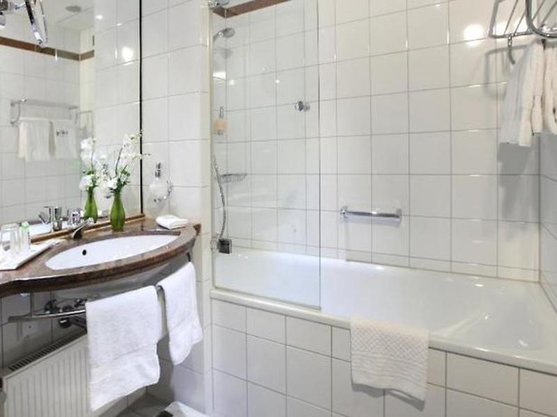 FD54FB091E8B526B8BDFF4286A679F4D