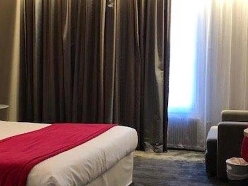 25C051E11EF4640E07AD112DB84E0618